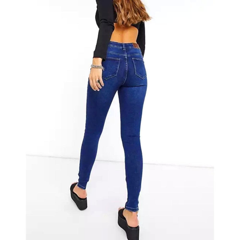*SOLD* UO NOISY MAY Dark Blue Skinny Jeans